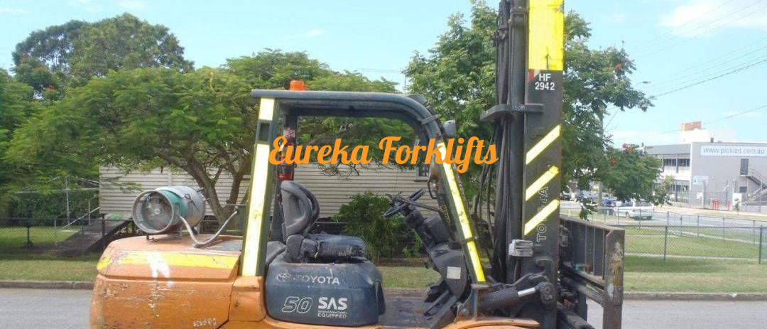 F3089: Used Toyota 5 Ton LPG Forklift With Side Shift For Purchase Or Hire